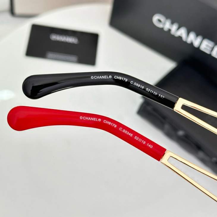 Picture of Chanel Sunglasses _SKUfw77121482fw